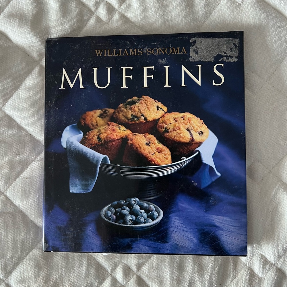 Williams Sonoma Muffins cookbook